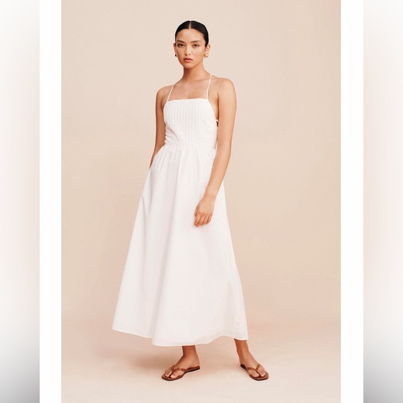 a new day Dresses & Skirts - NWT • A NEW DAY Beautiful Summer White Midi Length Sundress with Pockets!